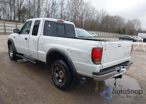 2000 Mazda B4000 Se/Tl z USA, uszkodzony, nr VIN 4F4ZR17X3YTM12386